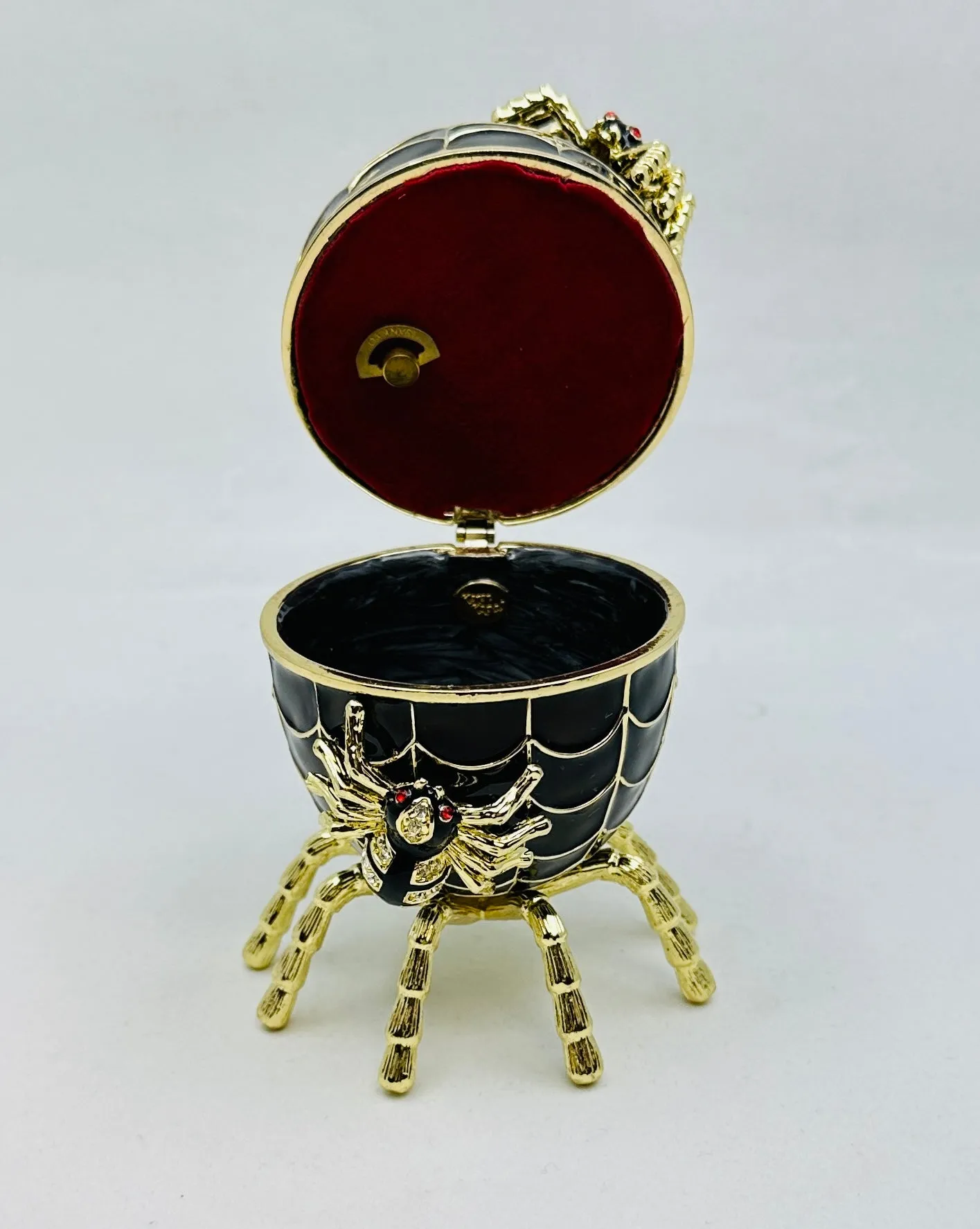 #882 Musical Egg