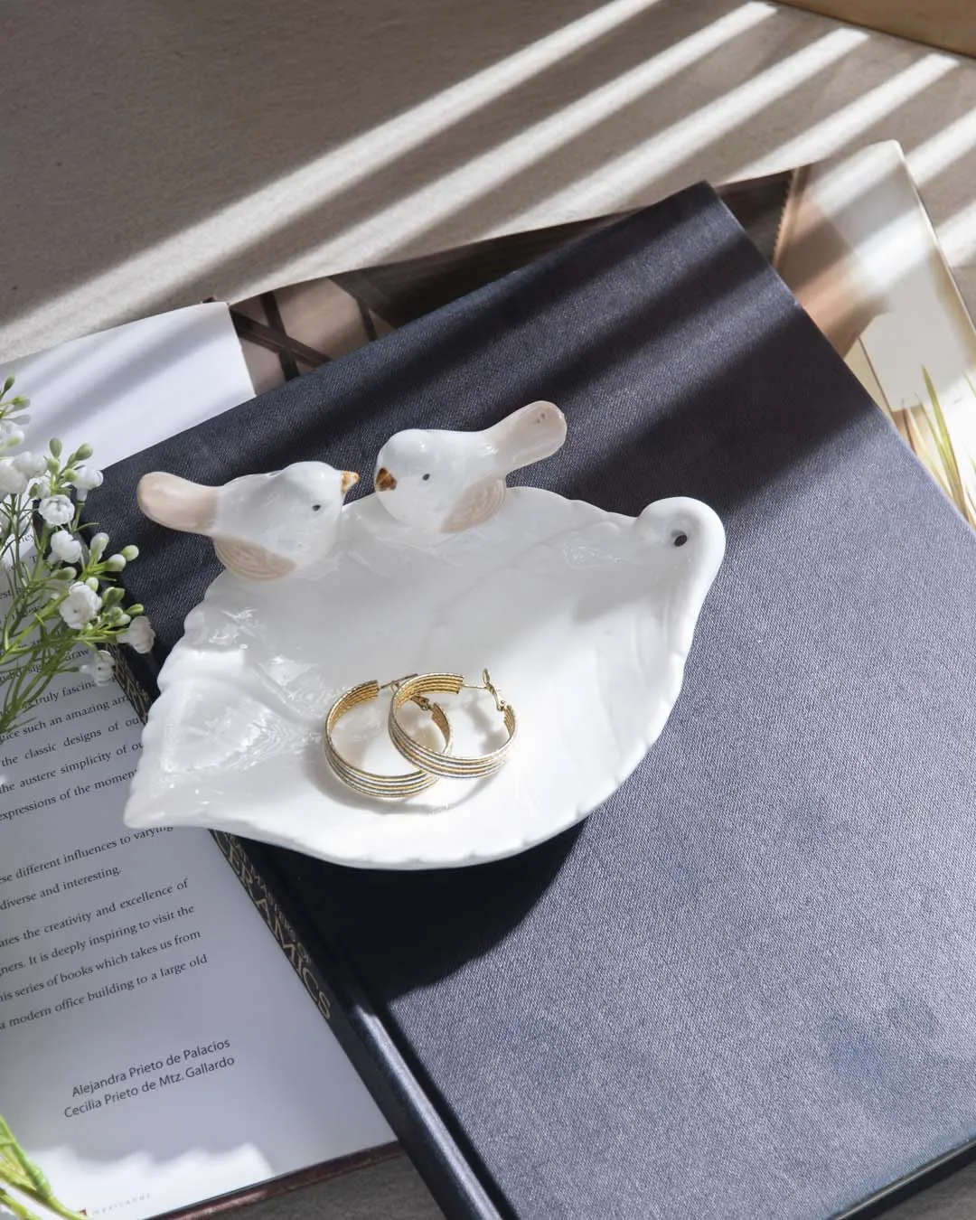 Bird on Leaf Ring Dish - White