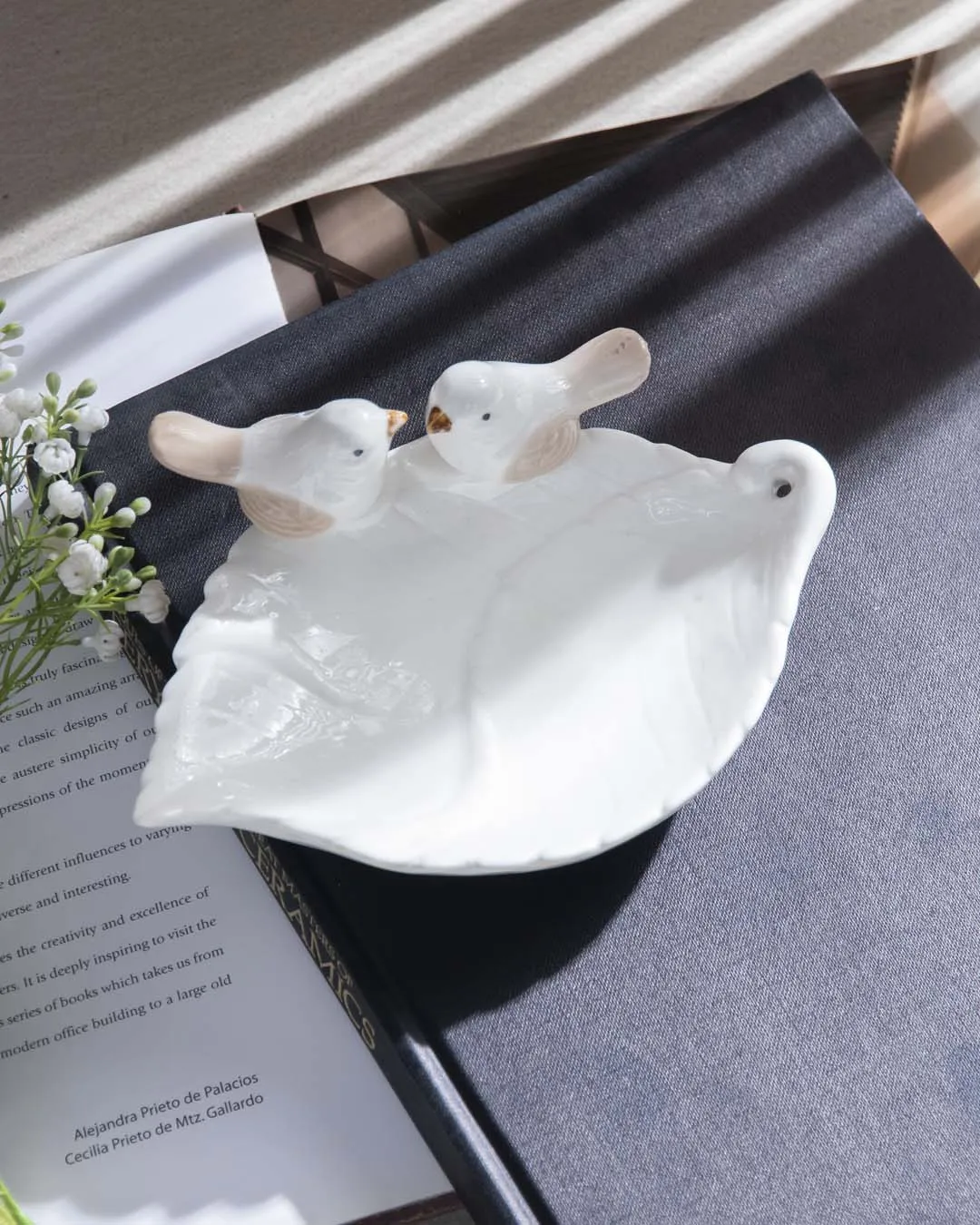 Bird on Leaf Ring Dish - White