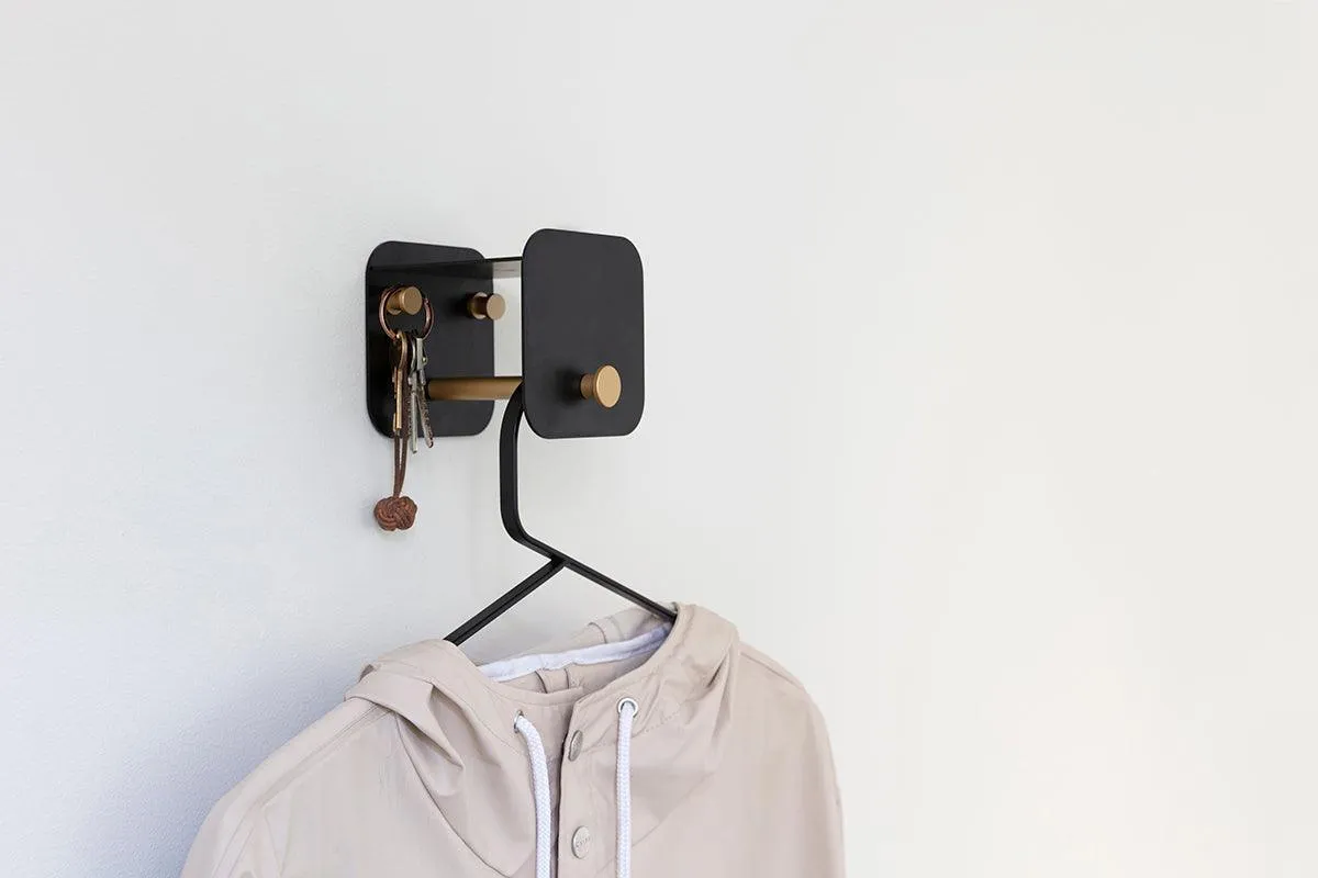 Hang In There Wall Hanger (2/Set)